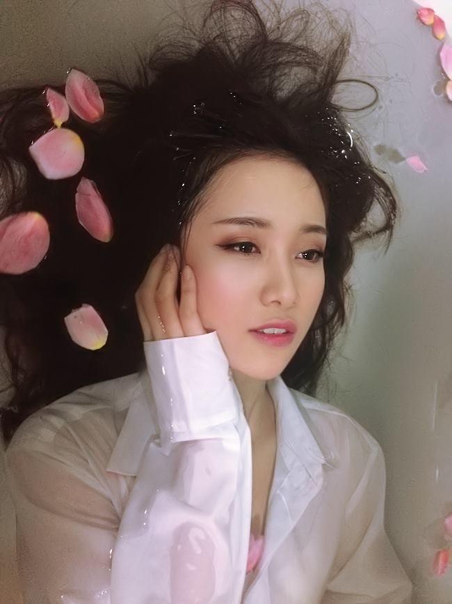 梁椰雯